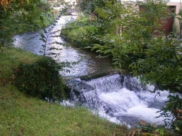 Le Moulin Aux Moines Bed & Breakfast Croissy-sur-Celle Dış mekan fotoğraf